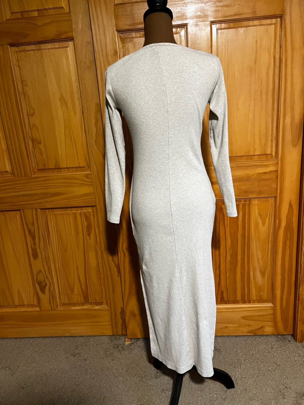 Old Navy Ribbed Oatmeal Square Neck Long Sleeve Maxi Dress - Picture 4 of 5
